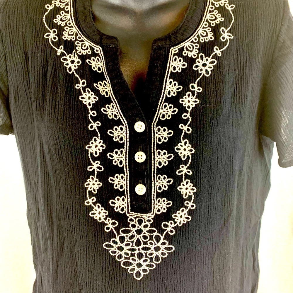 Croft and Barrow Black Boho Blouse, Size M - Picture 2 of 4